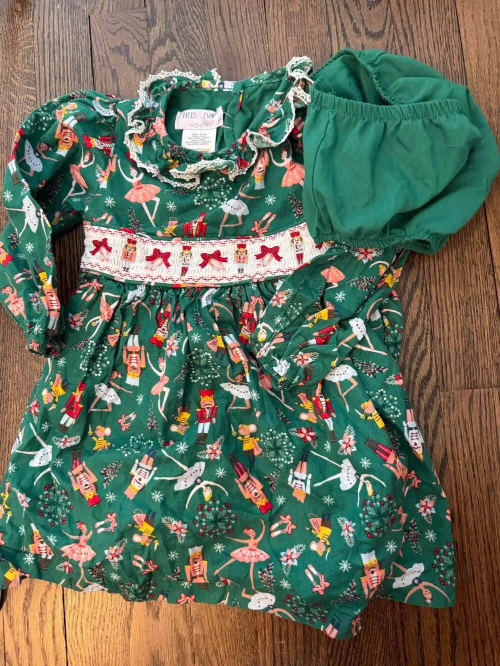 Iris & Ivy Smocked Nutcracker Green Baby Girl Dress & Bloomers 24 Months NWT